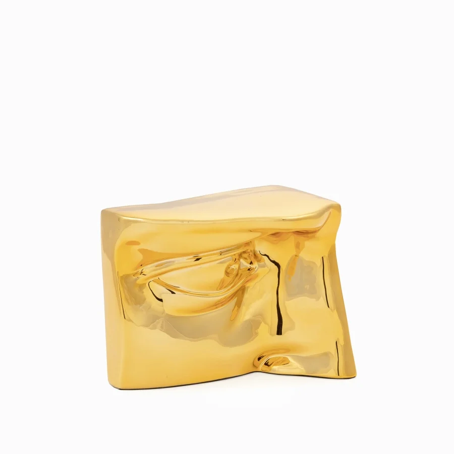 Статуэтка Golden body parts 2